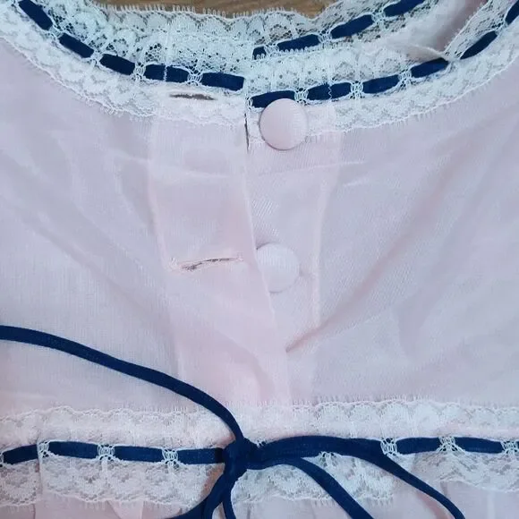 Vintage NYLFrance Josselyne baby pink nylon peignoir - Picture 6 of 13